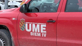La UME rescata a una segunda persona atrapada bajo escombros en La Guaira