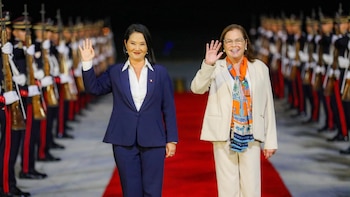 Presidenta Keiko Fujimori llegó a El Salvador para conocer el modelo de seguridad de Bukele