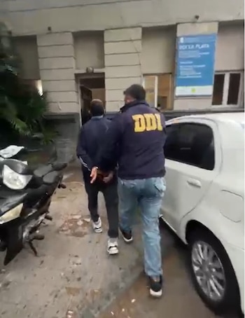 Agentes de la DDI La Plata localizaron al acusado tras varios meses de investigación