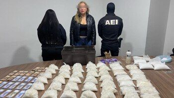 Mujer detenida con metanfetamina dijo