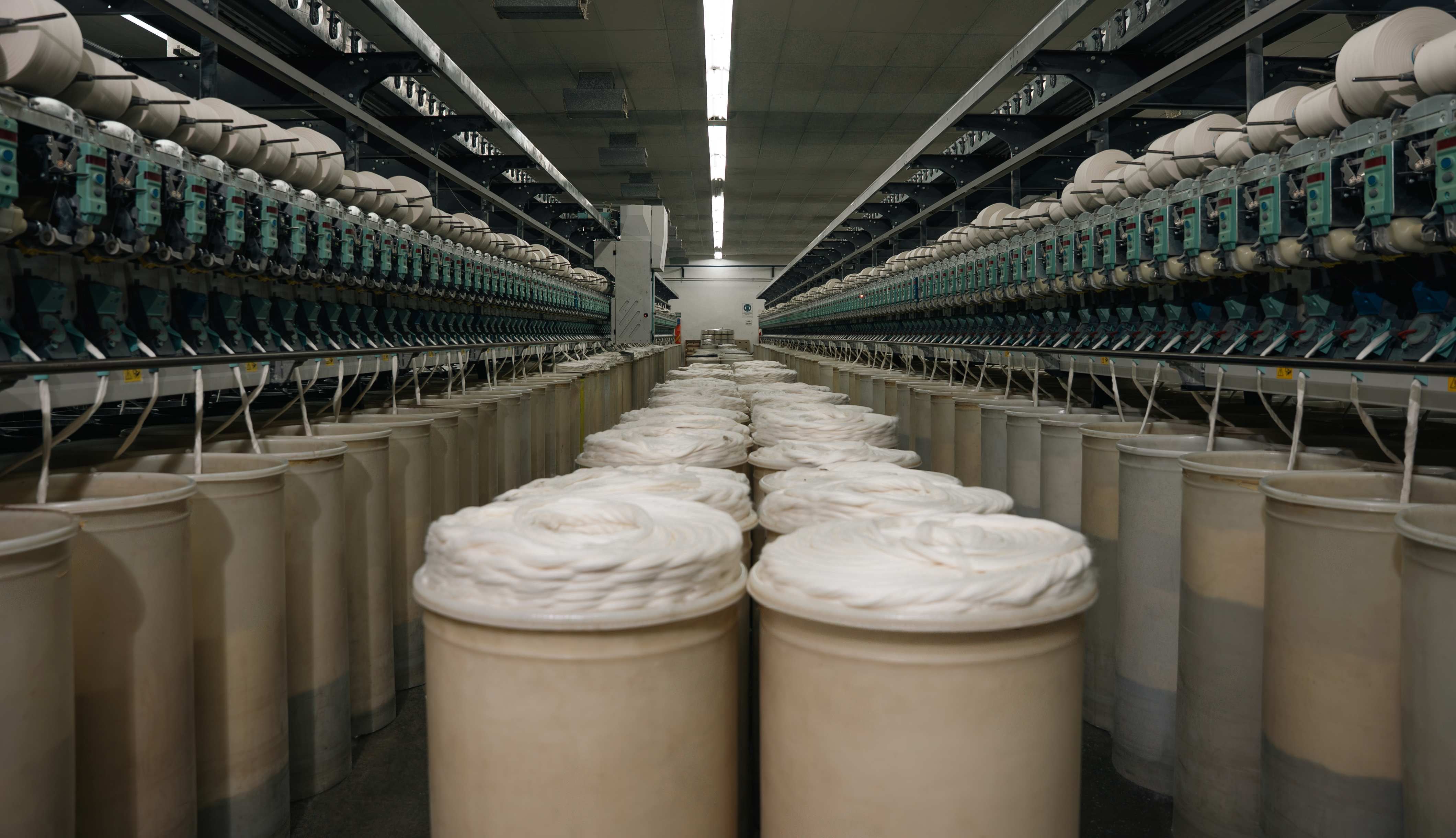 La producción textil cayó 22,2% interanual en abril, mientras el promedio de la industria retrocedió 2,8%
