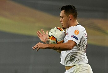 Lucas Ocampos es figura en