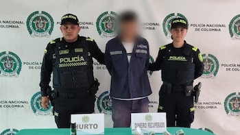 En video: capturaron en flagrancia a un hombre tras robar $42 millones a una mujer en centro comercial de Bogotá