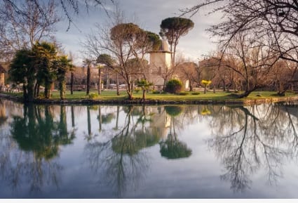 Lago termal de Alhama, Aragón. (Adobe Stock)