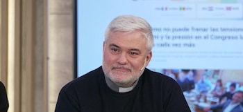 Pablo Savoia, cura de la diócesis de San Martín y referente en Villa Ballester, se hizo conocido por predicar en redes sociales
