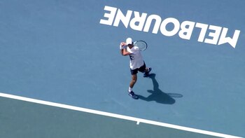 Novak Djokovic se entrena en