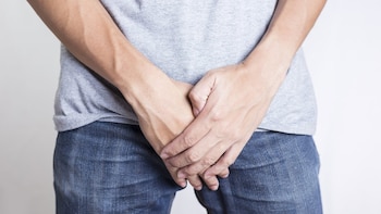 Una pequeña herida en el glande que no cicatriza puede ser el primer signo de un carcinoma de pene, según un experto