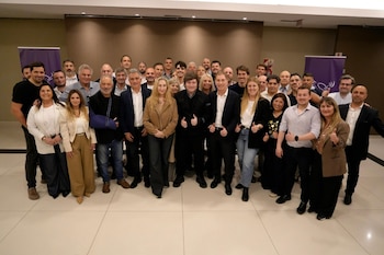 Diego Santilli y Sebastián Pareja junto a los hermanos Milei en la Sexta Sección Electoral