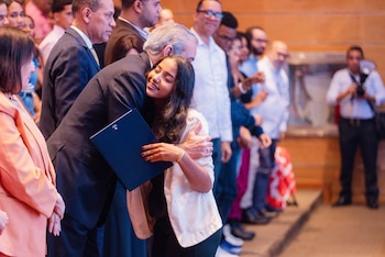 Más de 170 estudiantes dominicanos recibieron un reconocimiento por su talento en ciencia, tecnología, ingeniería y matemáticas en República Dominicana. (Foto cortesía Presidencia de la República Dominicana)