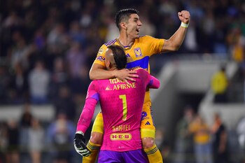 Nahuel Guzmán y Jesús Angulo