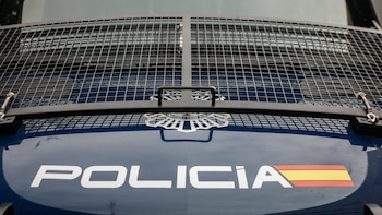 Intervenidas más de 6.000 camisetas y productos presuntamente falsificados del FC Barcelona
