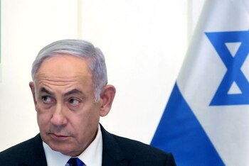 El primer ministro israelí, Benjamin Netanyahu, asiste a una reunión de gabinete en el Museo de las Tierras Bíblicas en Jerusalén (GIL COHEN-MAGEN/Pool vía REUTERS)