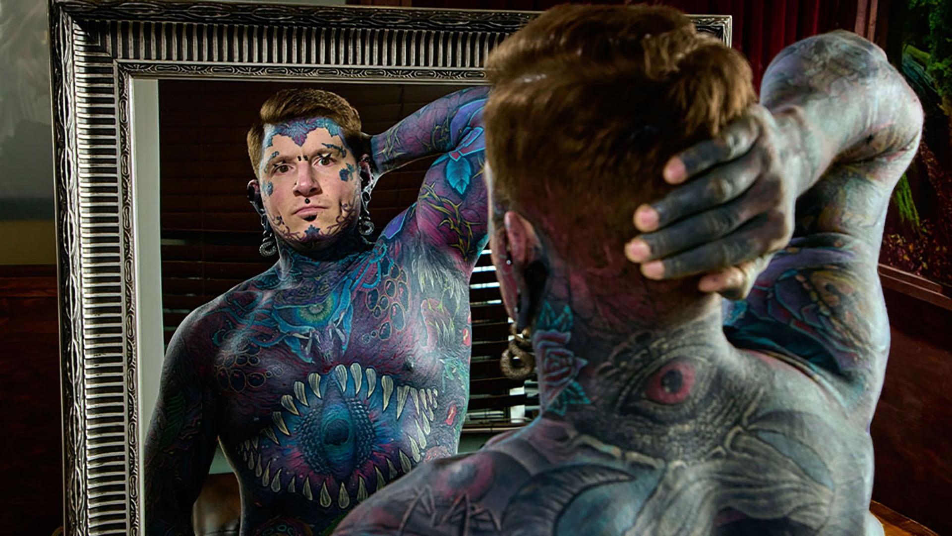 Ephemeral Remy tiene al menos el 90% de la piel cubierta de tatuajes desde 2005 y en algunas zonas los diseños fueron intervenidos más de 100 veces (Créditos: Guinness World Records)