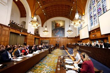 FOTO DE ARCHIVO: Miembros de