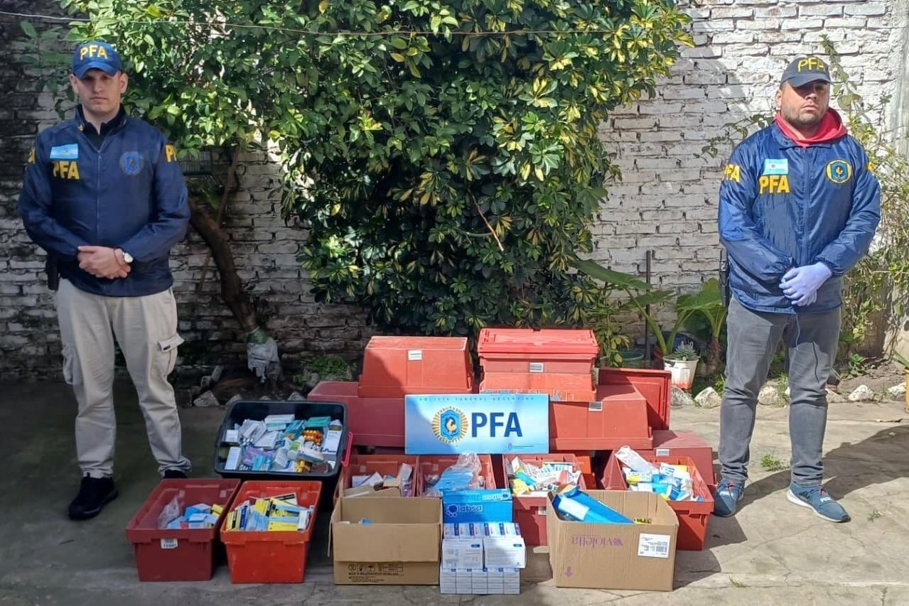 Venta ilegal de medicamentos en puestos de la “Feria más grande de La Matanza”: ofrecían desde analgésicos a ansiolíticos