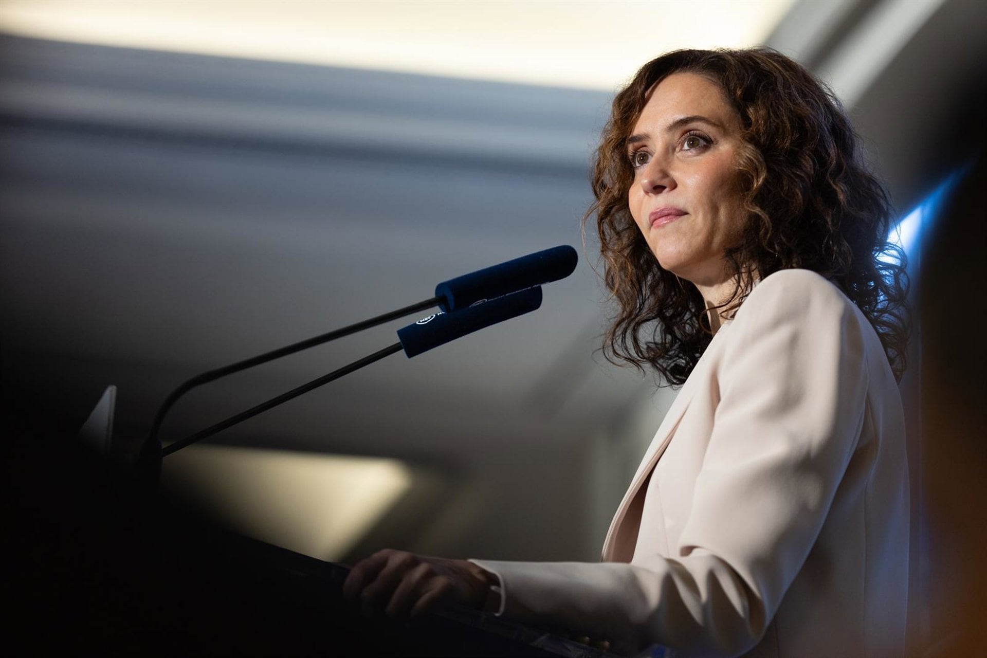 05/10/2026 La presidenta de la Comunidad de Madrid, Isabel Díaz Ayuso, participa en un desayuno informativo de Fórum Europa, en el Hotel Palace, a 5 de octubre de 2026, en Madrid (España).POLITICA Ananda Manjón - Europa Press