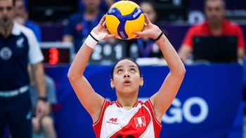Capitana de Perú expone su frustración entre lágrimas tras derrota con Argentina por Mundial Sub 17 de vóley: “Fueron errores tontos”