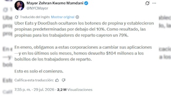 Captura de pantalla de un tuit del alcalde Zohran Kwame Mamdani, que comunica la devolución de $104 millones en propinas a repartidores