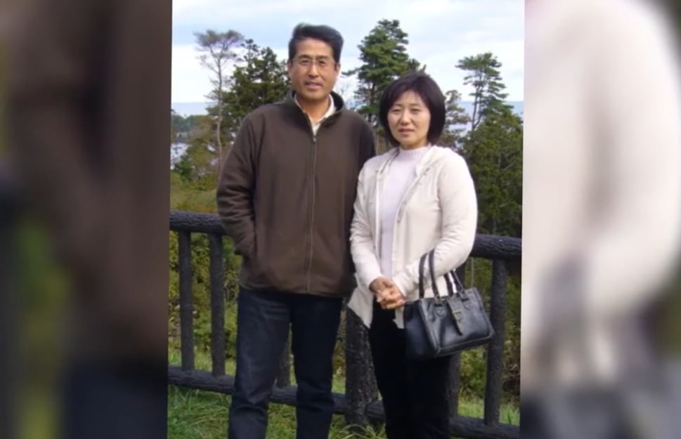 Los equipos de la Guardia Costera japonesa inspeccionaron el lecho oceánico y recuperaron miles de cadáveres en el litoral, aunque numerosas víctimas continuaron desaparecidas tras la catástrofe de 2011 (Captura de video)