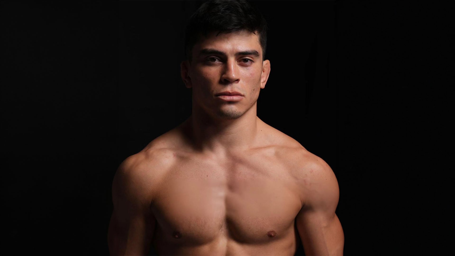 El argentino quiere meterse en el top 15 de UFC (@chino_vallejos19)