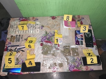 Karen Iveth Salazar Sánchez, Cristian Alexander Argueta Castellanos, Adriana Lisbeth Palacios Alvarado y José Ernesto Guardado Henríquez fueron señalados por la fiscalía en el caso de droga en Villa Lourdes. (Imagen de cortesía)