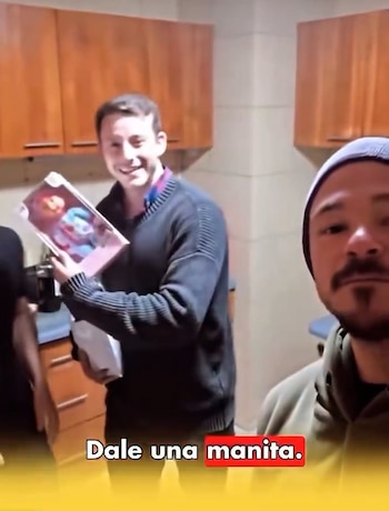 Repudio transversal en Chile por dichos de un asesor libertario que se burló de niños TEA y la pedofilia