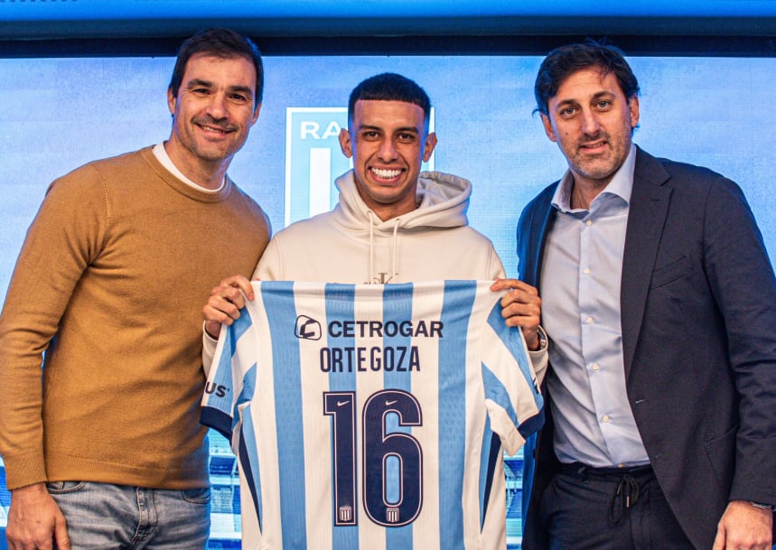 El mediocampista Ulises Ortegoza dejó Talleres para ser refuerzo de Racing, que se quedó con 100% de su pase. Firmó contrato hasta diciembre del 2029