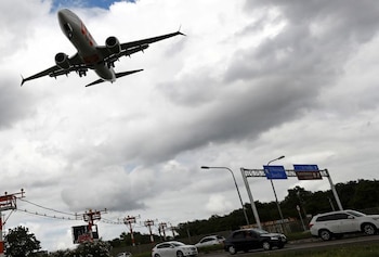 El tribunal ordena el reembolso de $35.051,70 más $100.000 por daño moral, tras comprobar la vulneración de los derechos del consumidor en la venta digital de vuelos. (Foto de archivo: REUTERS/Diego Vara)