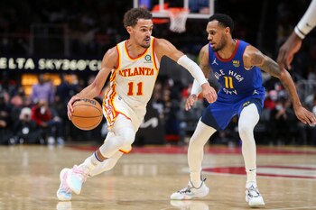 Trae Young (11), una de