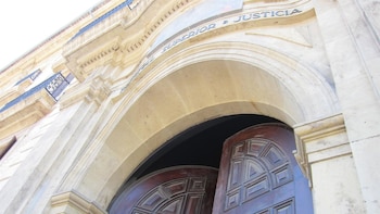 En libertad los dos hermanos acusados de violar a una mujer en un coche en Malilla