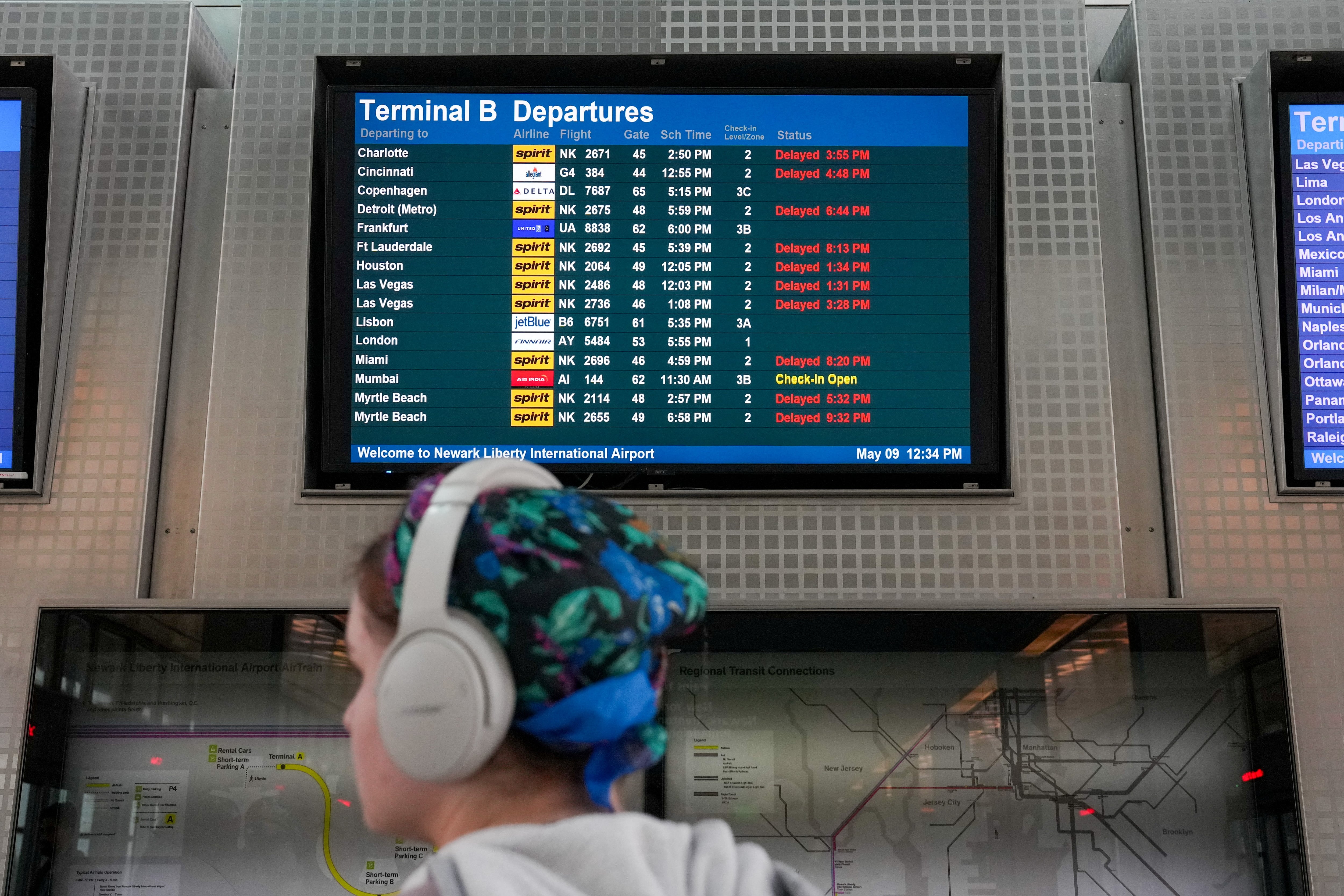 El incidente dejó sin conectividad a la red encargada de enlazar las torres de control con las operaciones terrestres en los aeropuertos (REUTERS/David