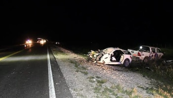 Trágico accidente en Río Negro: una pareja chocó de frente contra una camioneta y murió