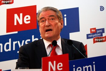 El conservador Sali Berisha, en
