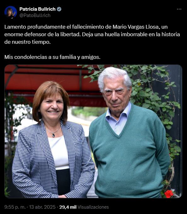 Patricia Bullrich, la primera funcionaria que se despidió del escritor peruano
