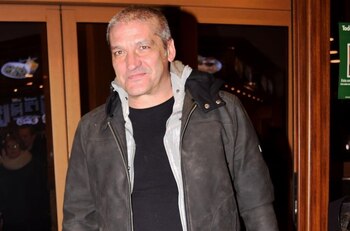 24/10/2018 La pena que invade la vida de Gustavo González en estos momentos .
MADRID, 11 (CHANCE) Gustavo González tiene un sabor agridulce desde que se celebró el bautizo de su hija Mía porque sus hijos mayores no han estado presentes. Aunque no ha sido una ceremonia religiosa, ha sido un acto muy emotivo al que no acudieron ninguno de sus hijos. Algo que ha entristecido al colaborador de televisión porque como bien sabemos, lleva luchando durante muchos meses por tener una buena relación con éstos.
EUROPA ESPAÑA SOCIEDAD