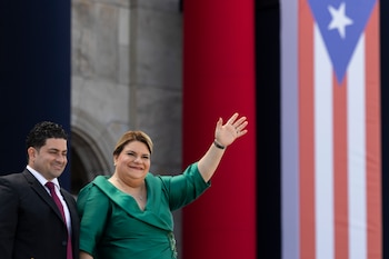 La gobernadora puso en marcha un esquema de coordinación con municipios para atender las urgencias más inmediatas (AP Foto/Alejandro Granadillo)