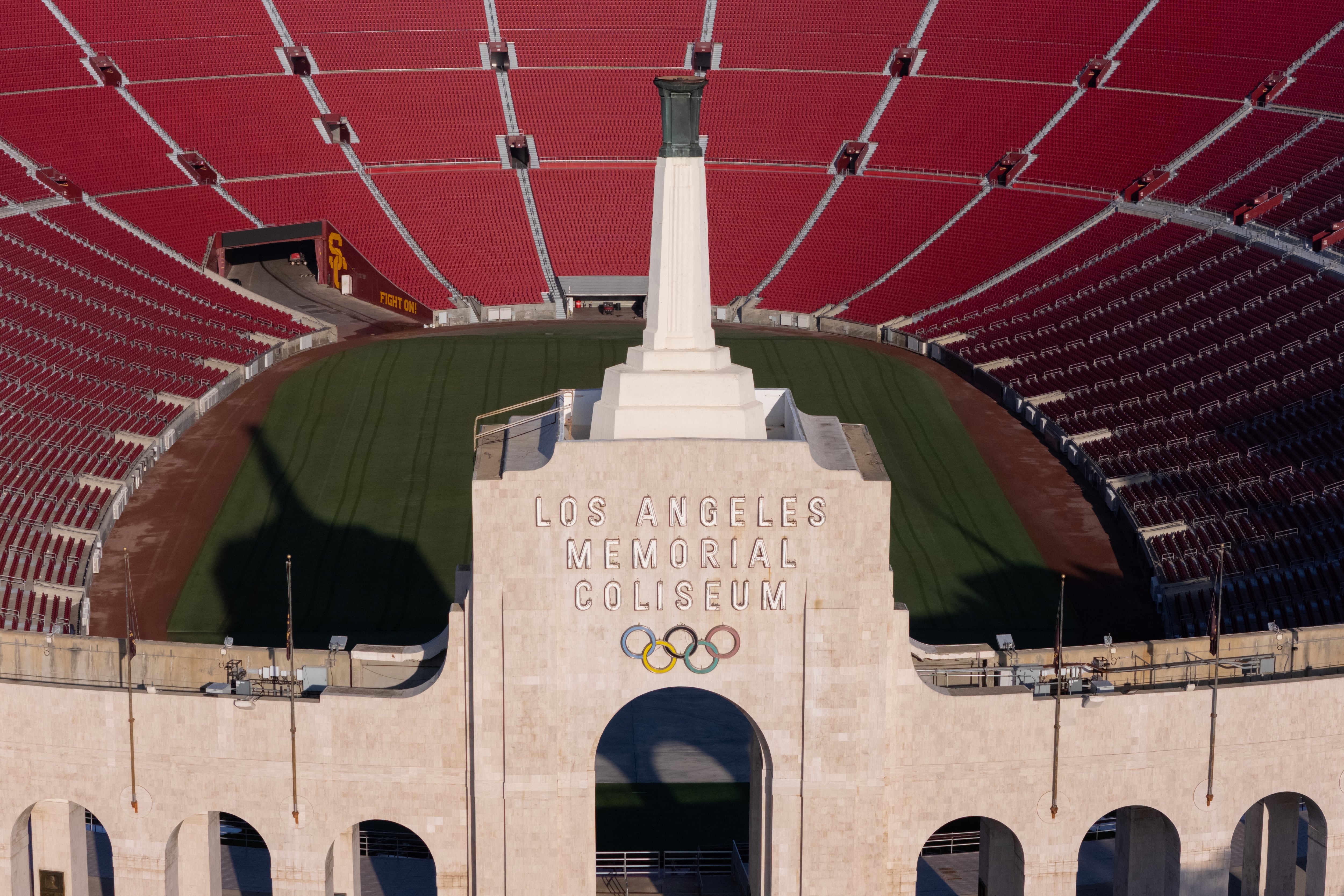 El festival de apertura será en el Los Angeles Memorial Coliseum del 11 al 15 de junio de 2026, con música en vivo, retransmisiones y experiencias interactivas (REUTERS/Mike Blake)