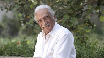 Distinguen a Leoncio Bueno Barrantes, poeta y periodista afroperuano de 106 años, con la Orden de los Grandes Maestros de la Cultura