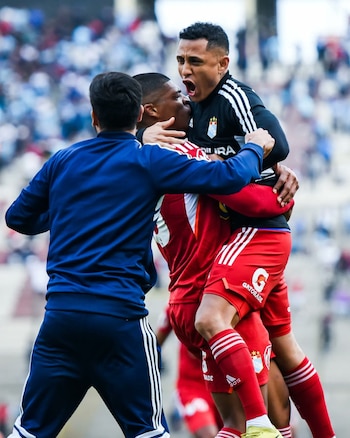 Celebración del 1-2 de Cristal