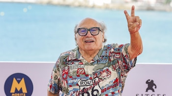 Danny DeVito produce 'Drag' y recibe un premio en el Festival de Sitges: "Me encanta El Pingüino"