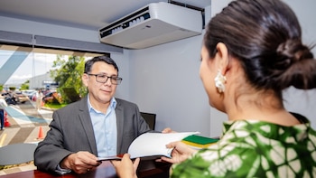 Con más gestiones y menos demoras, la institución presentó ante la Asamblea un balance que incluye automatización, entregas certificadas y una mejora en ventanilla para quienes aún dependen del papel (Foto cortesía CNR).