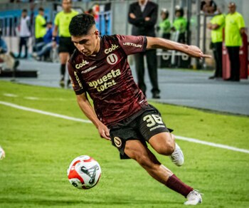 Piero Quispe llevó a Universitario