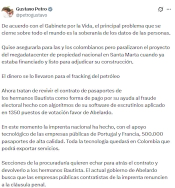 El expresidente acusó a Abelardo de la Espriella de trabajar para regresar el contrato de pasaportes a Thomas Greg & Sons - crédito @petrogustavo/X