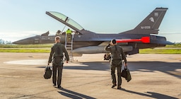 Cómo fueron los primeros vuelos de los F-16 argentinos, un hito en la historia de la Fuerza Aérea