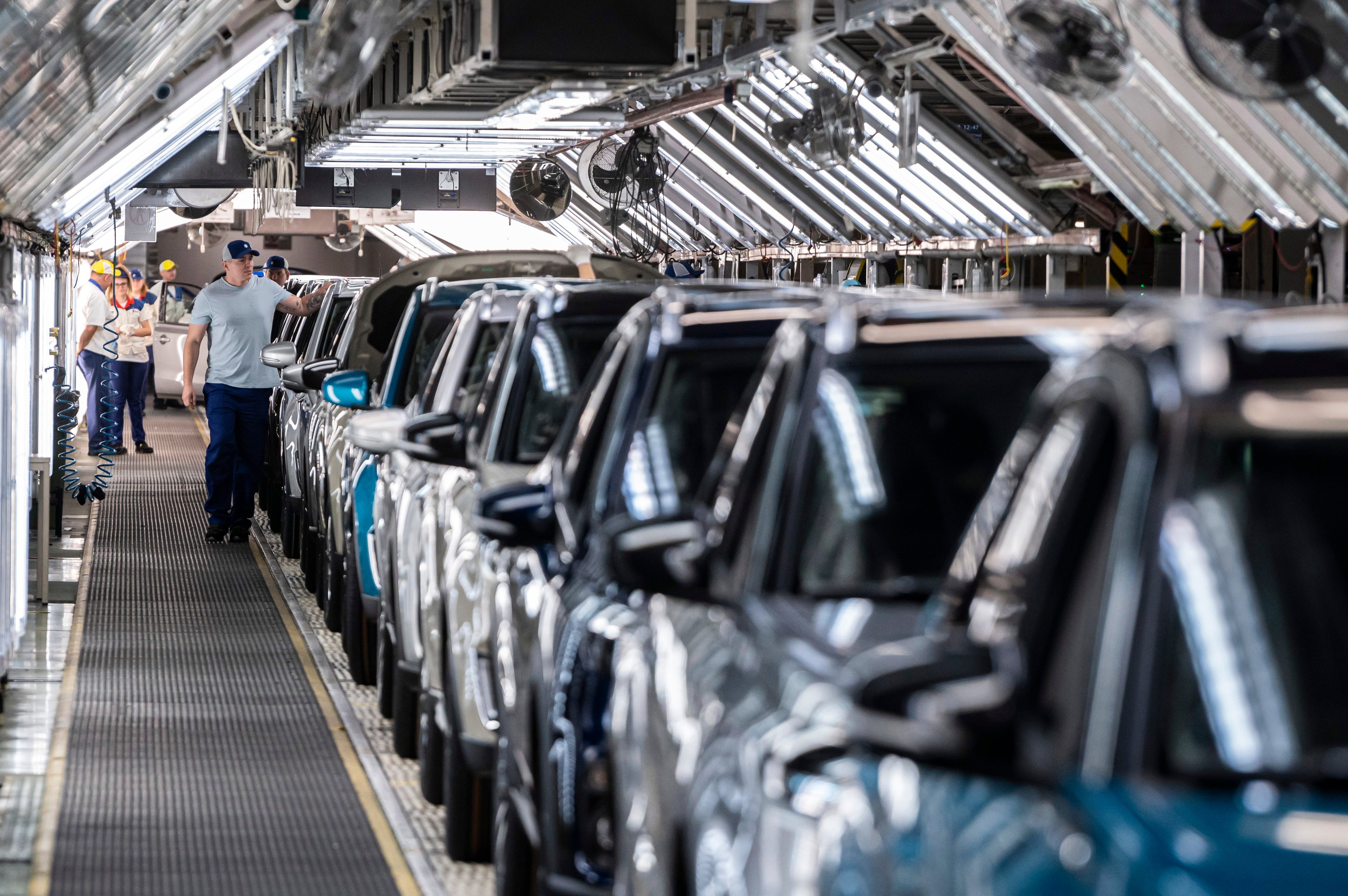 Sector automotor en Colombia | Imagen de archivo | EFE/EPA/Zsolt Szigetvary