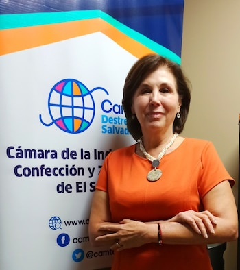 La directora ejecutiva de Camtex
