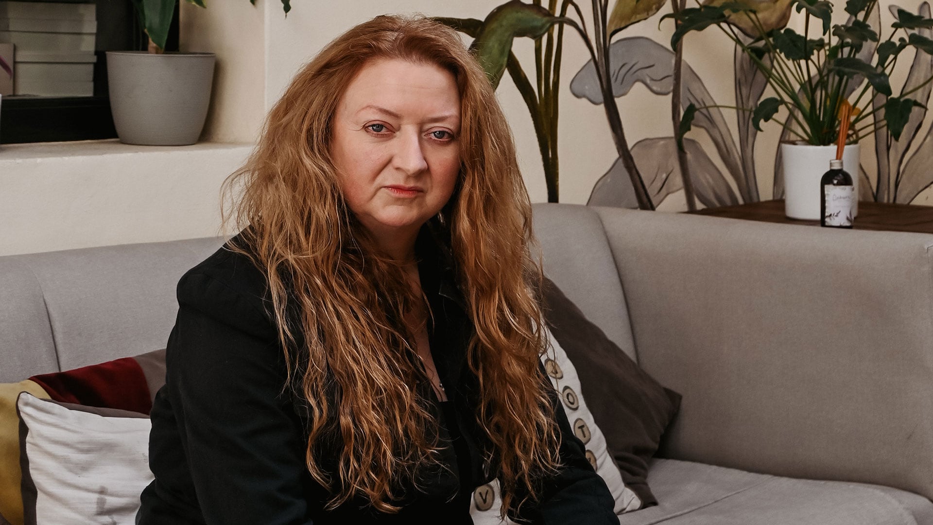 Claire Keegan está en Buenos Aires para participar del festival FILBA. La escritora irlandesa habló de política, de empatía y de por qué elige un tipo de literatura por sobre otra:
