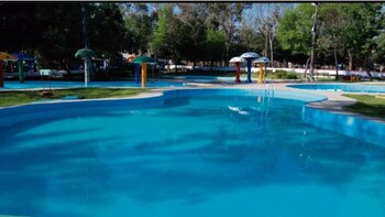 El Balneario Jalalpa se ubica