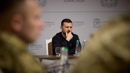 Zelensky viajó al frente de batalla en Kharkiv: “La situación es extremadamente difícil y estamos enviado refuerzos”