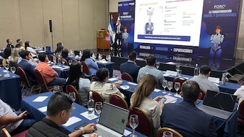 El foro de Coexport planteó que las empresas exportadoras deben definir sus objetivos de negocio antes de elegir plataformas, licencias o infraestructura tecnológica./ (Radio YSKL)